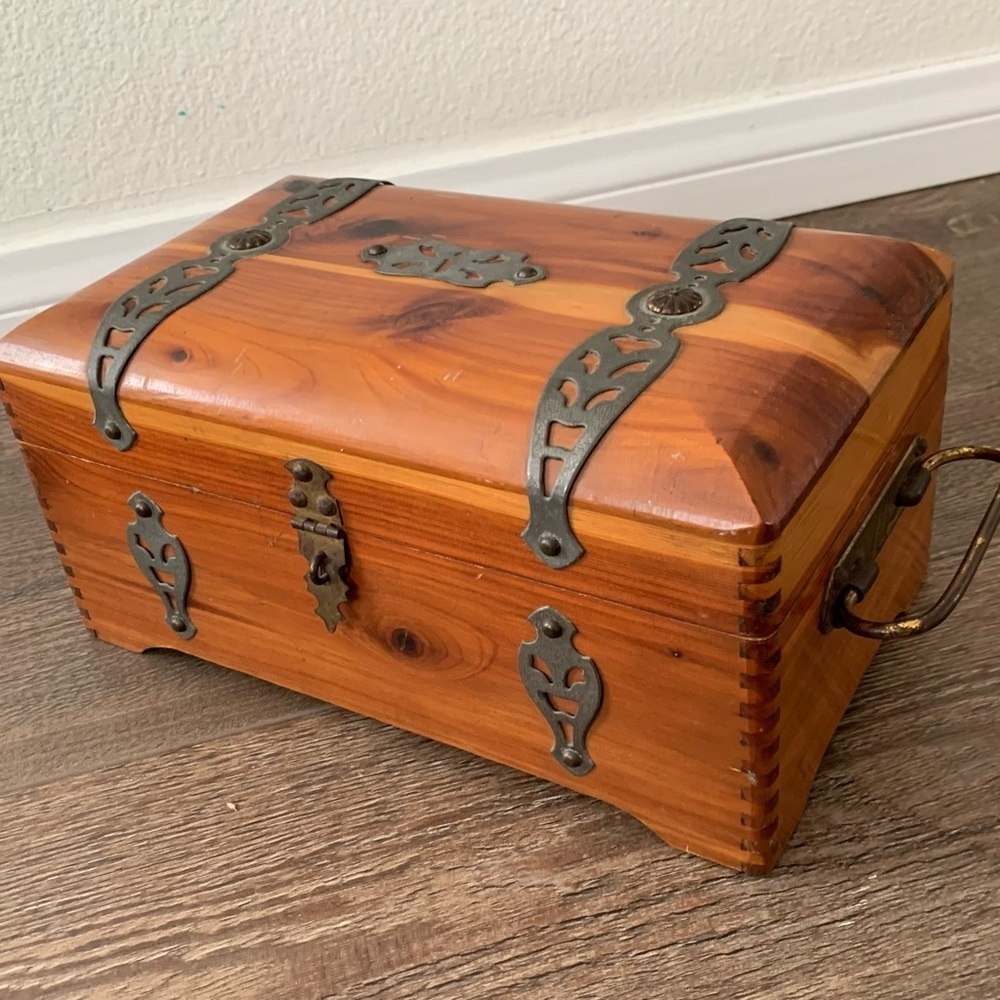 Vintage Mc Grae New York Wooden Box